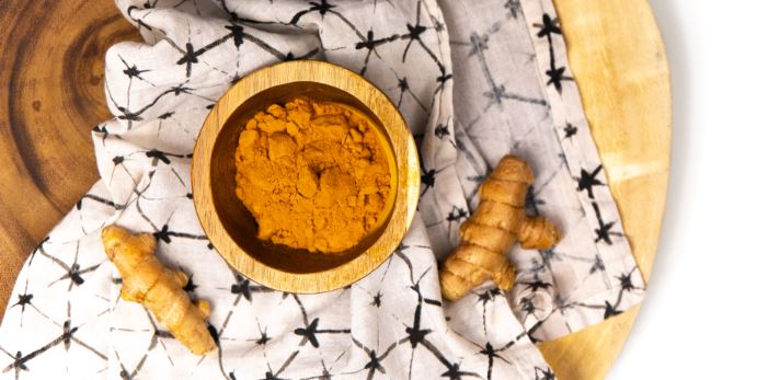 4 Benefits of Turmeric & Curcumin