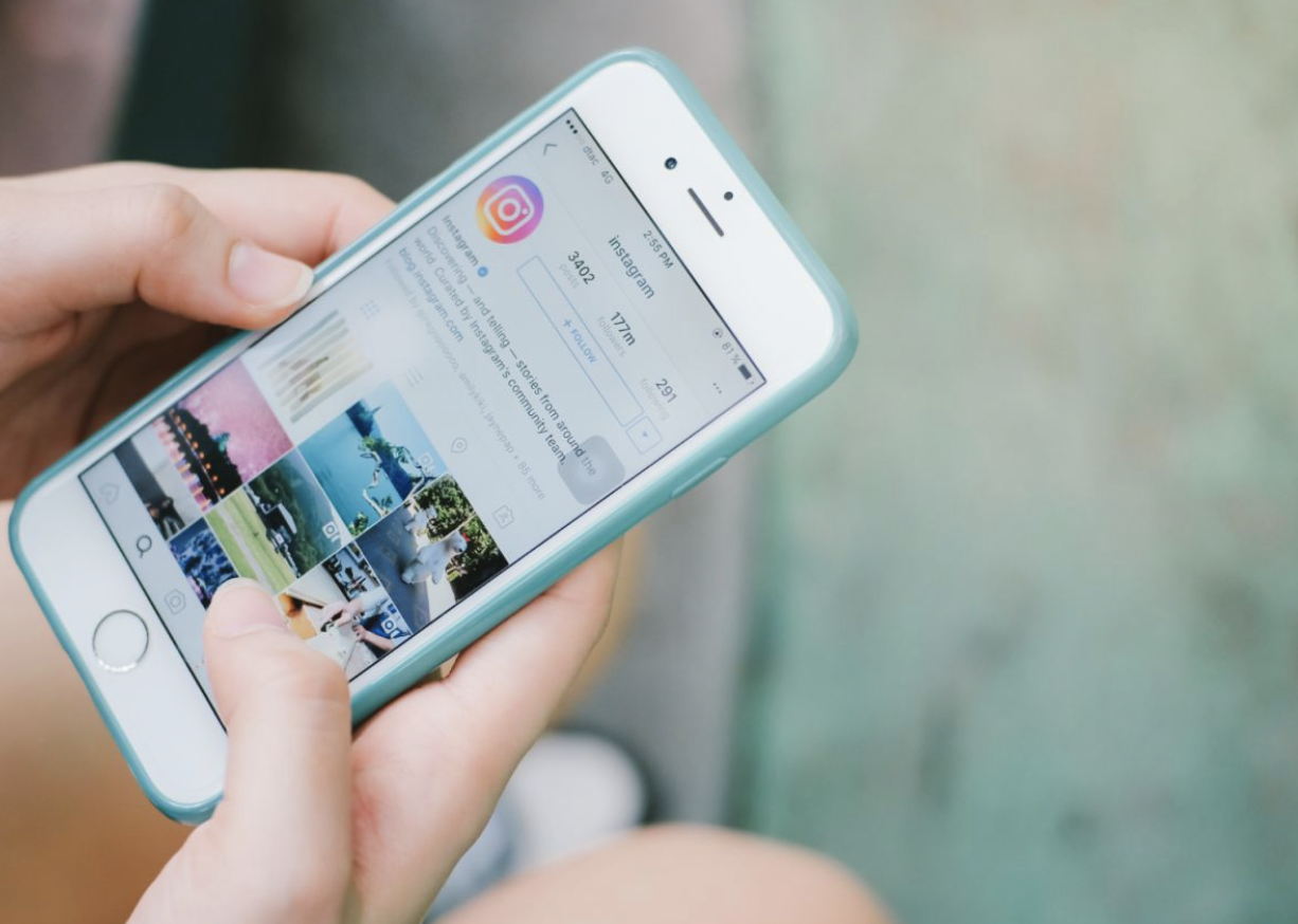 My Favorite Informational Instagram Accounts for Moms!